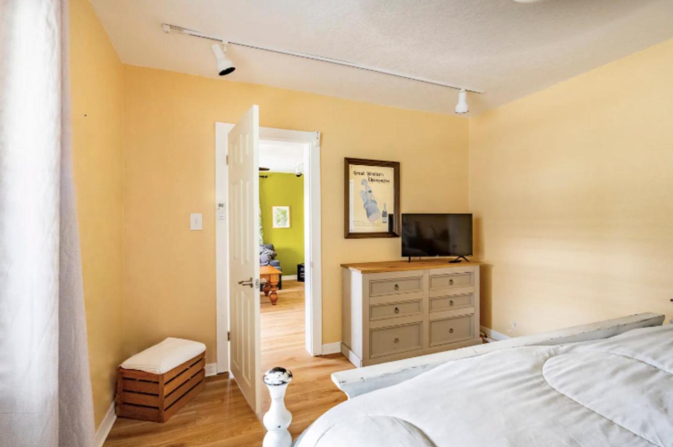 3-Bed Bungalow Walk To Historic Downtown Sanford Kültér fotó