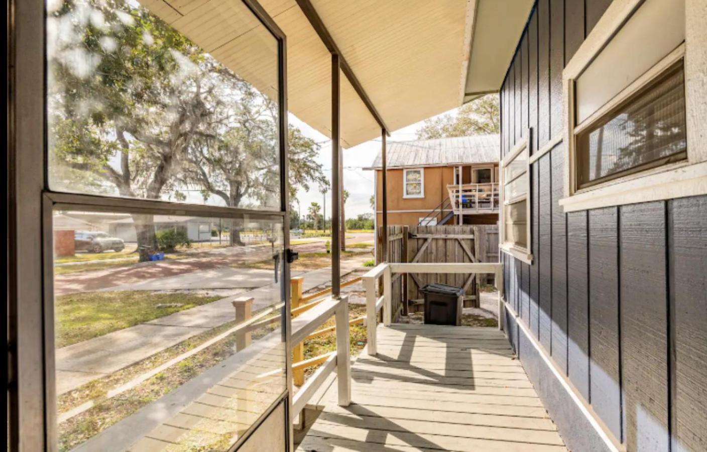 3-Bed Bungalow Walk To Historic Downtown Sanford Kültér fotó
